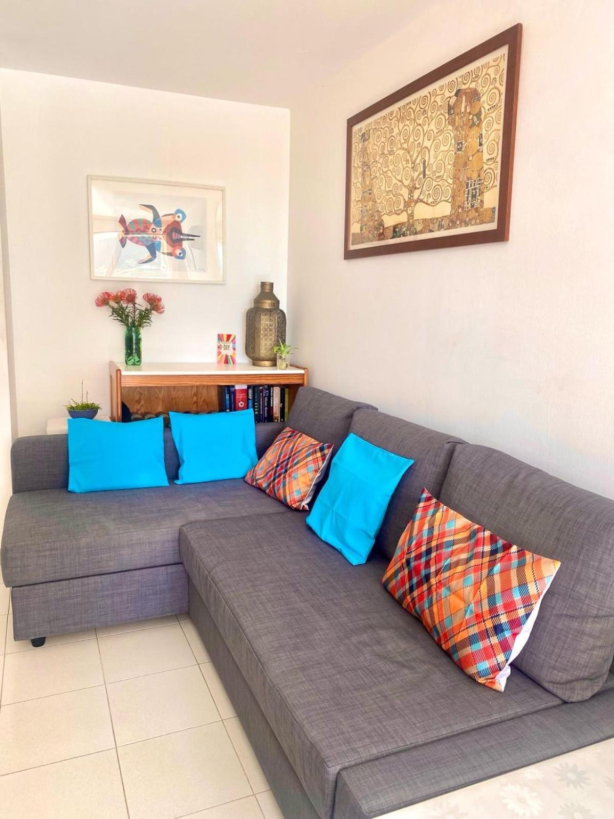 Casa Malú, Ocean view chalet in tropical garden with shared heated saltwater pool Los Llanos De Aridane Exterior foto